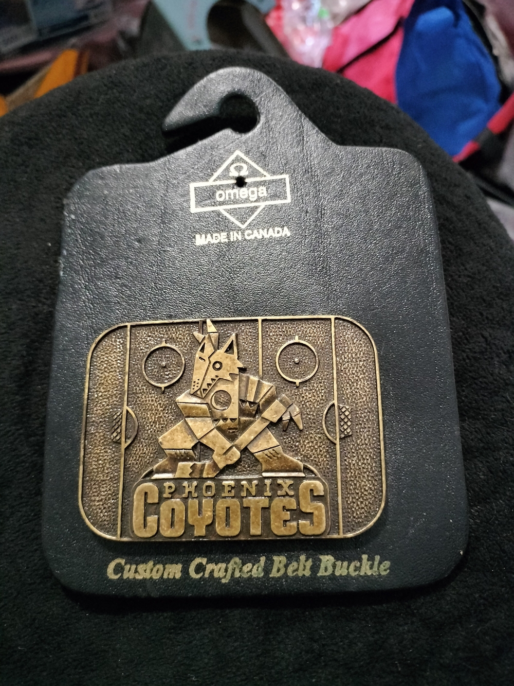 Omega Gold-Tone Phoenix Coyotes Embossed Belt Buckle